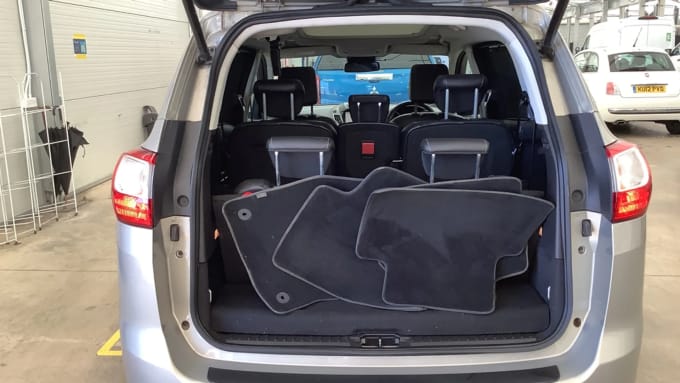 2017 Ford Grand C-max