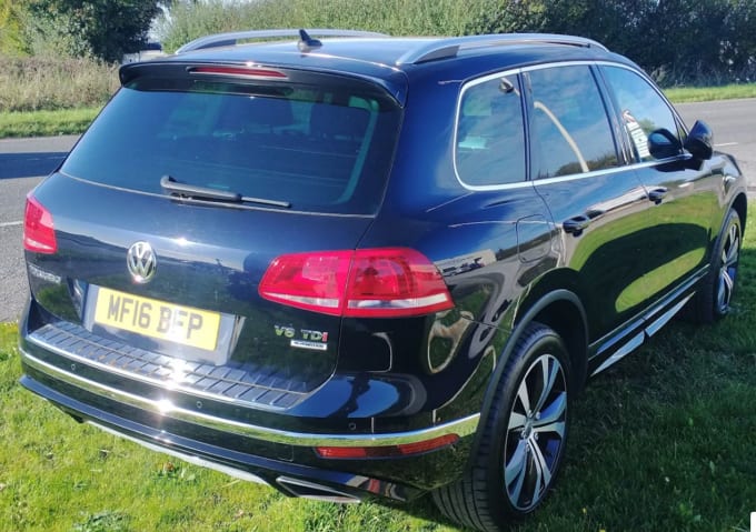 2016 Volkswagen Touareg