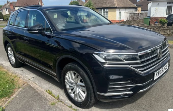 2019 Volkswagen Touareg