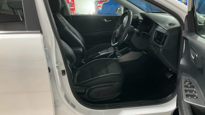 2024 Kia Stonic