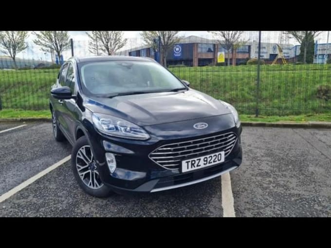 2022 Ford Kuga