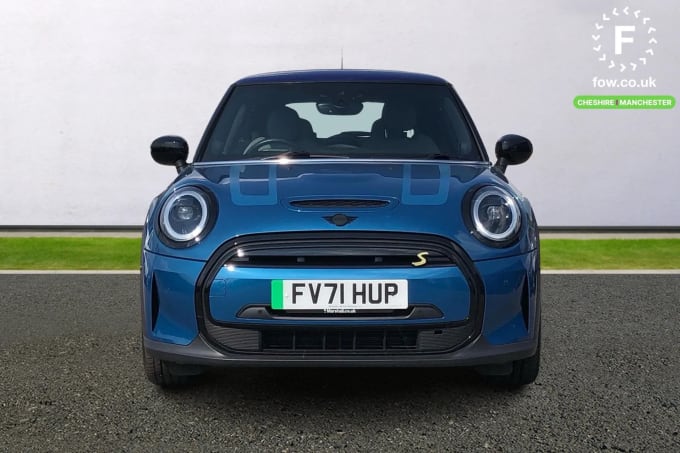 2021 Mini Hatch