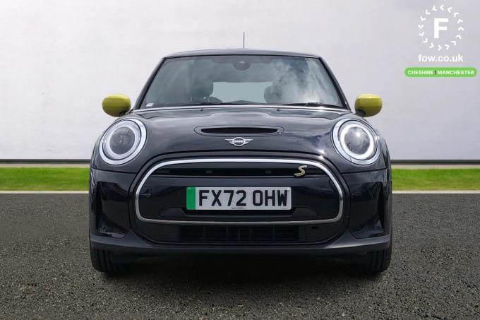 2022 Mini Hatch