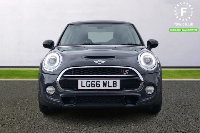 2016 Mini Hatch