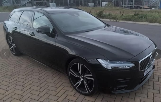 2020 Volvo V90