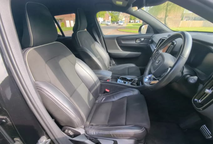 2021 Volvo Xc40