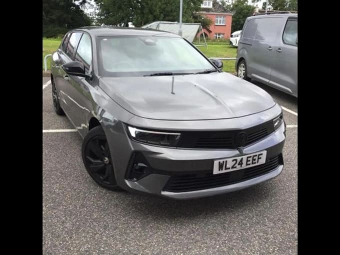 2024 Vauxhall Astra