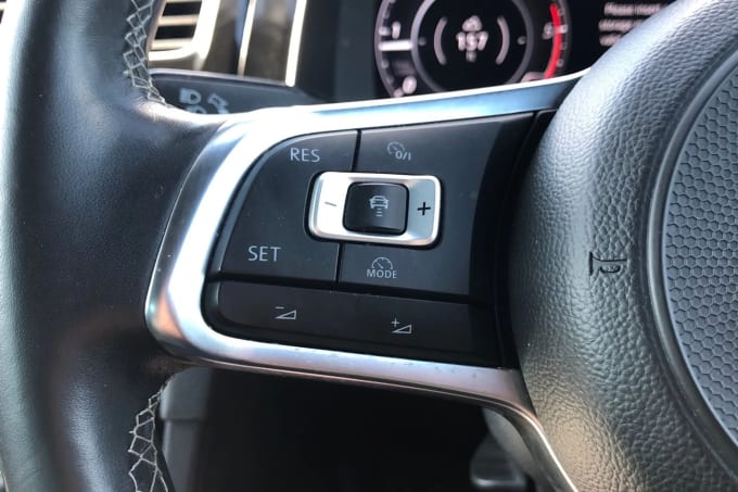 2018 Volkswagen Golf