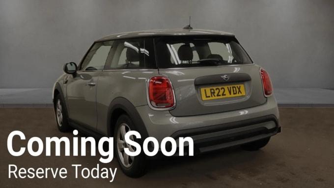 2022 Mini Hatch