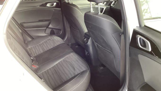 2023 Kia Pro Ceed