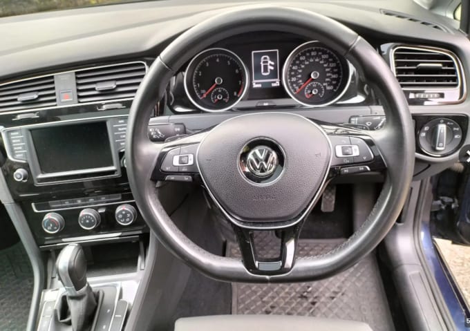 2016 Volkswagen Golf