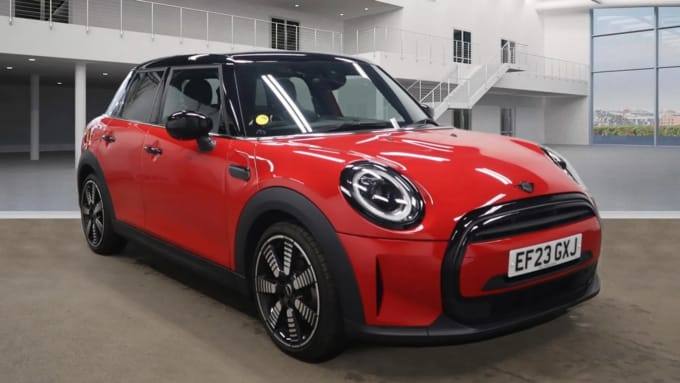 2023 Mini Hatch