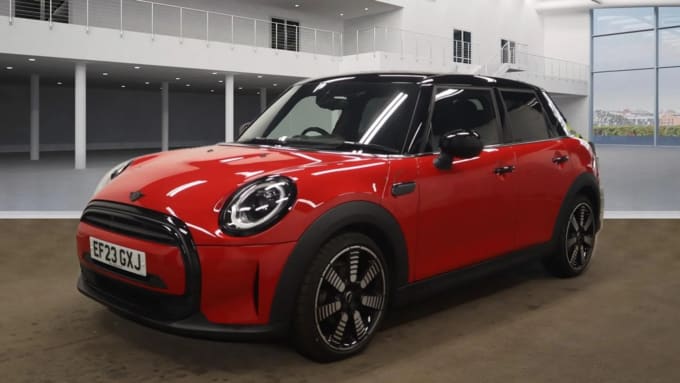 2023 Mini Hatch