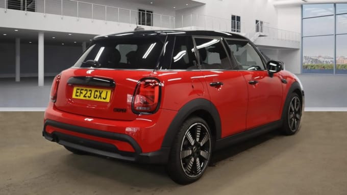2023 Mini Hatch