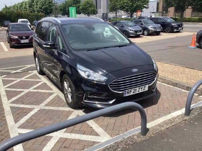 2021 Ford Galaxy