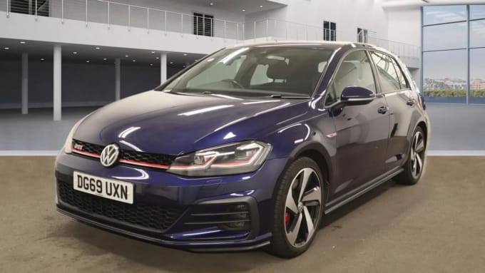 2019 Volkswagen Golf