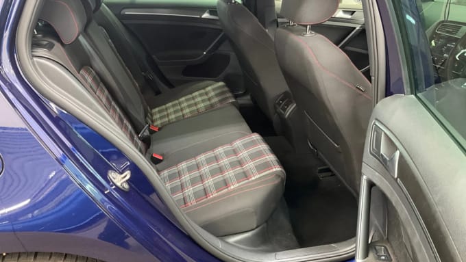 2019 Volkswagen Golf