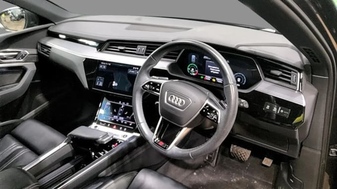 2021 Audi E-tron