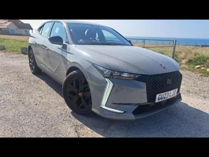 2023 DS Ds4