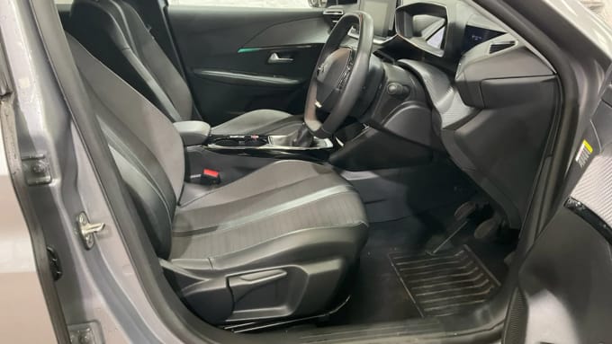 2022 Peugeot 208