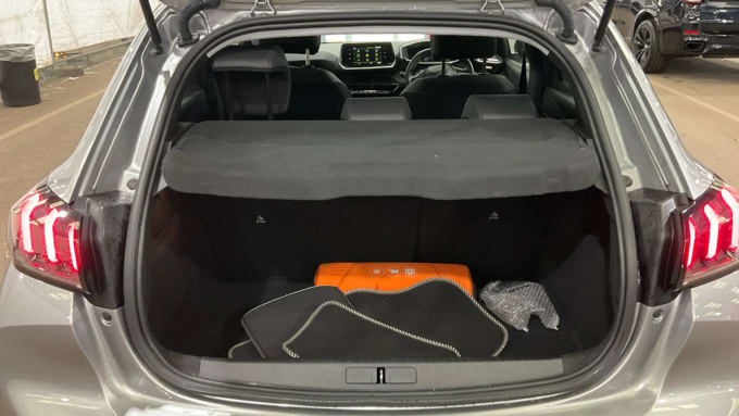 2022 Peugeot 208