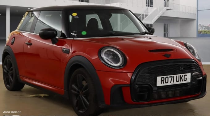 2021 Mini Hatch