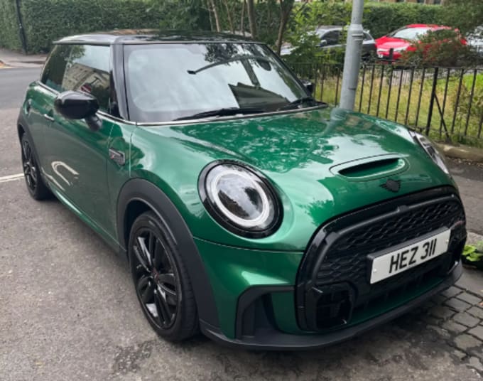 2022 Mini Hatch