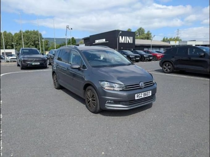 2020 Volkswagen Touran
