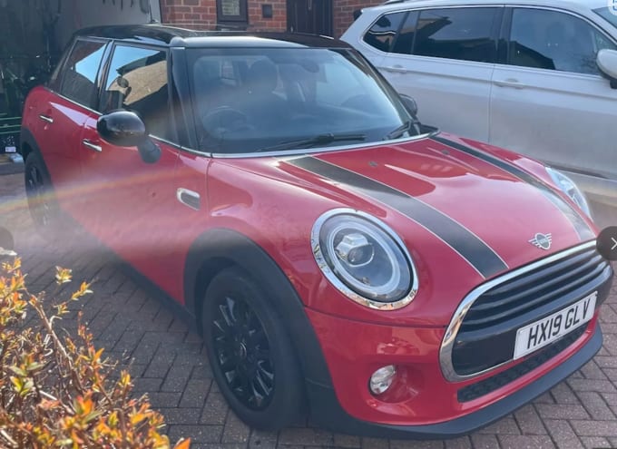 2019 Mini Hatch