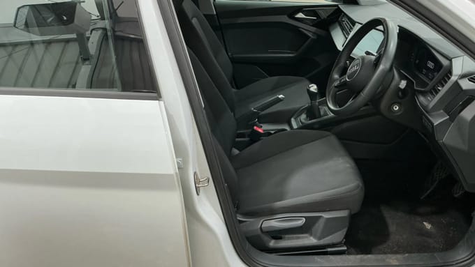 2022 Audi A1