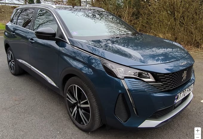 2021 Peugeot 5008