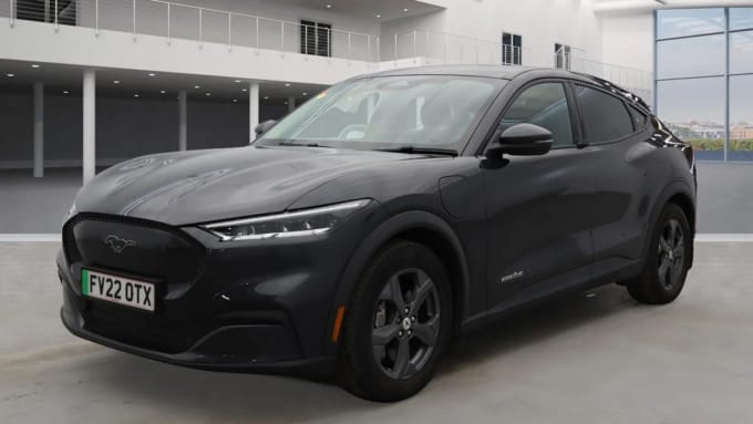 2022 Ford Mustang Mach-e