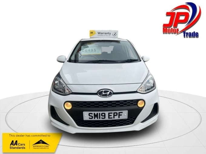 2025 Hyundai I10
