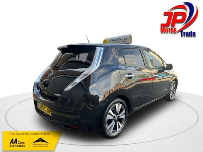 2025 Nissan Leaf