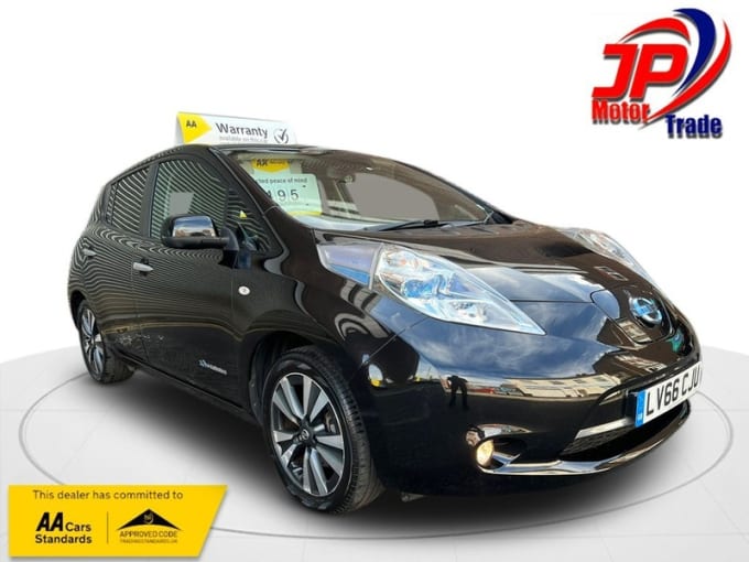 2025 Nissan Leaf