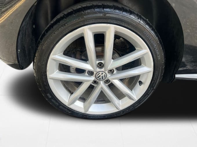 2014 Volkswagen Polo