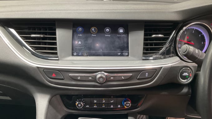 2025 Vauxhall Insignia