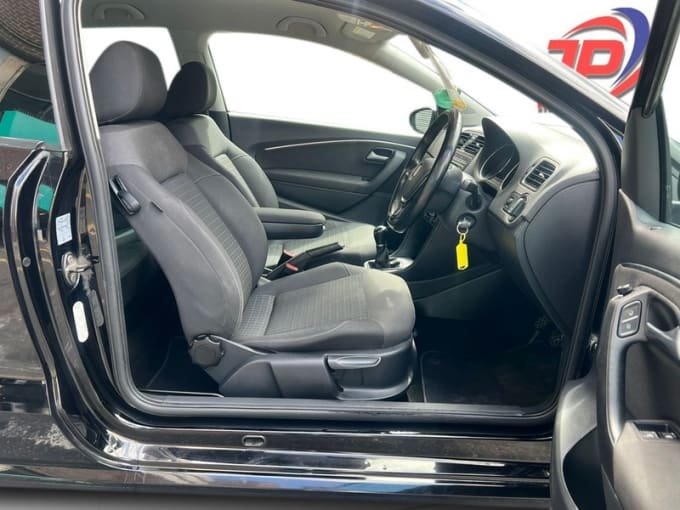 2014 Volkswagen Polo