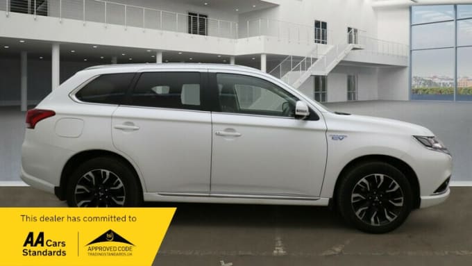 2025 Mitsubishi Outlander