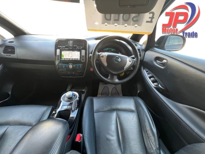 2025 Nissan Leaf