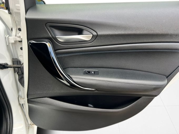 2025 BMW 1 Series