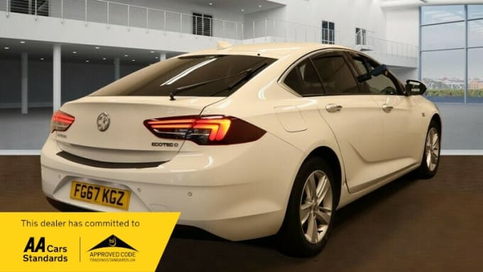 2025 Vauxhall Insignia