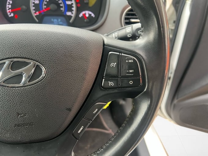 2025 Hyundai I10
