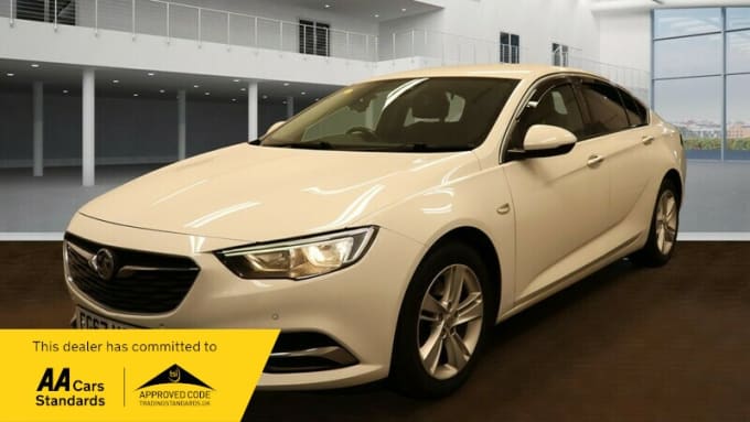2025 Vauxhall Insignia