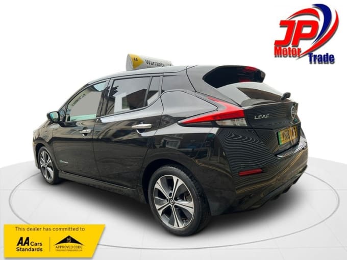 2025 Nissan Leaf