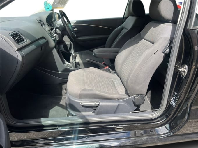 2014 Volkswagen Polo