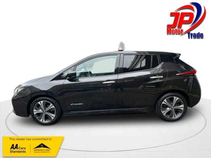 2025 Nissan Leaf