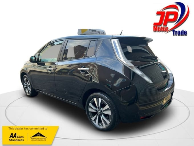 2025 Nissan Leaf