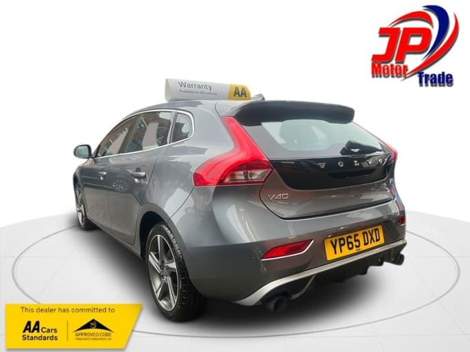 2024 Volvo V40