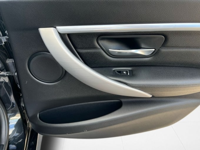 2017 BMW 3 Series